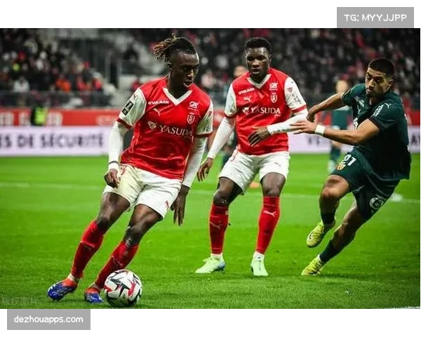 朗斯客场表现稳健近6个客场5胜1平 攻防均衡保持争冠希望