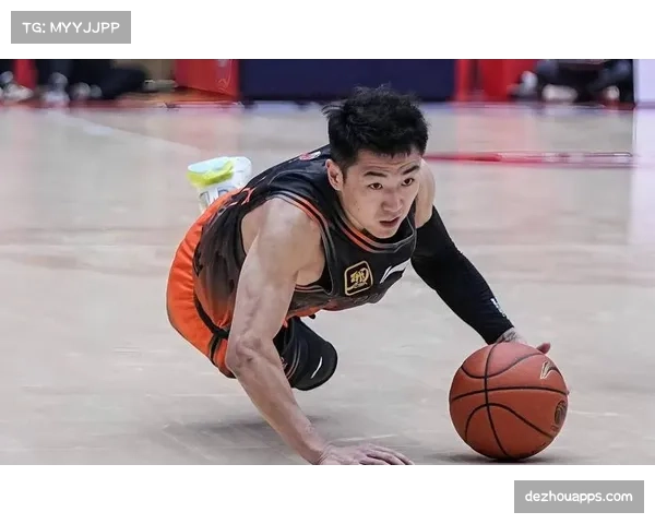 山东防守端斗志与状态令人担忧 球员未能发挥最佳水平攻守受压制